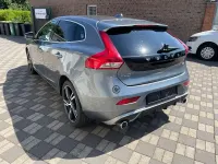 Gebraucht Volvo V40 R-Design 122 PS (89 kW) 2019 Grau Limousine