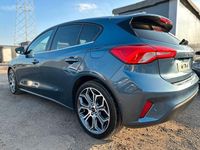 Gebraucht Ford Focus Titanium 150 PS (110 kW) 2020 Blau Limousine