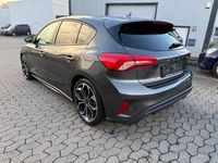 Second-hand Ford Focus ST-Line 182 CP (133 kW) 2020 Gri Berlinǎ