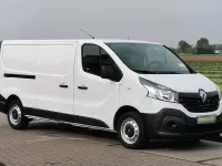 Gebraucht Renault Trafic 95 PS (69 kW) 2018 Weiß Van / Kleinbus