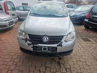 Gebraucht VW Fox Basis 54 PS (39 kW) 2007 Silber Kleinwagen