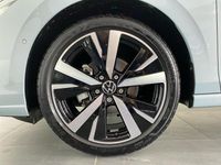Gebraucht VW Golf VIII Style 150 PS (110 kW) 2025 Blau Limousine