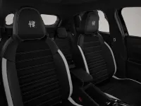 Neu Alfa Romeo Junior Edizione Speciale 145 PS (106 kW) 2026 Manufacturer SUV