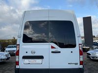 Gebraucht Opel Movano 131 PS (96 kW) 2018 Weiß Van / Kleinbus