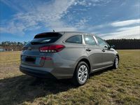 Gebraucht Hyundai i30 99 PS (72 kW) 2020 Grau Kombi