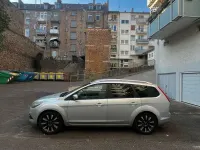 Usado Ford Focus Style 145 CV (106 kW) 2009 Gris Familiar