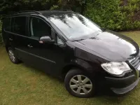 Gebraucht VW Touran Trendline 105 PS (77 kW) 2007 Schwarz Van / Kleinbus
