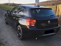 Gebraucht BMW 114 102 PS (75 kW) 2013 Schwarz Kleinwagen