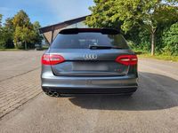 Second-hand Audi A4 Black Edition 150 CP (110 kW) 2015 Gri Break