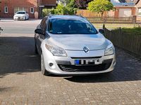 Gebraucht Renault Mégane GrandTour 110 PS (80 kW) 2011 Grau Kombi