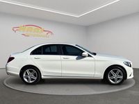 Gebraucht Mercedes C180 156 PS (114 kW) 2019 Weiß Limousine