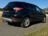 Gebraucht Ford Kuga Titanium 150 PS (110 kW) 2019 Schwarz SUV