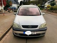 gebraucht Opel Zafira 1.6 - 7 Sitzer - 99.000Km