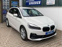 Gebraucht BMW 220 Advantage 190 PS (139 kW) 2019 Alpinweiss Kombi