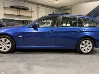 Gebraucht BMW 318 Sport Line 143 PS (105 kW) 2011 Blau Kombi