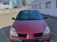 Gebraucht Renault Clio II 58 PS (42 kW) 2006 Rot Limousine