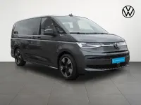Używany VW Multivan Life 150 KM (110 kW) 2024 Szary Minivan