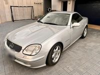 Gebraucht Mercedes SLK200 163 PS (119 kW) 2002 Silber Cabrio