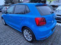 Gebraucht VW Polo Highline 90 PS (66 kW) 2015 Cornflower blue Kleinwagen