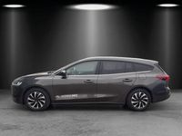 Gebraucht Ford Focus Titanium 125 PS (91 kW) 2025 Grau Limousine