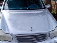 Gebraucht Mercedes 200 116 PS (85 kW) 2003 Grau Limousine