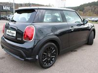 Gebraucht Mini Cooper Classic 136 PS (100 kW) 2023 Midnightblack Kleinwagen