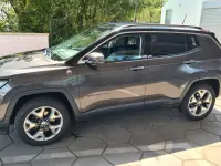Gebraucht Jeep Compass 140 PS (102 kW) 2017 Grau SUV