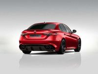 gebraucht Alfa Romeo Giulia 2.9 V6 Bi-Turbo Quadrifoglio AKRAPOVIČ®