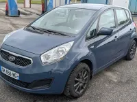 Gebraucht Kia Venga Attract 90 PS (66 kW) 2012 Blau Kleinwagen