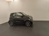 Gebraucht Smart ForTwo Electric Drive Exclusive 60 kW (82 PS) 2024 Bodypanels in black Coupé