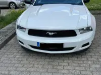 Gebraucht Ford Mustang 307 PS (225 kW) 2012 Weiß Cabrio