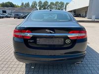 Second-hand Jaguar XF 190 CP (139 kW) 2012 Negru Berlinǎ