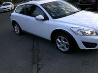 Gebraucht Volvo C30 Momentum 145 PS (106 kW) 2010 Ice white solid / solid Kleinwagen