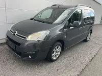 Gebraucht Citroën Berlingo Shine 120 PS (88 kW) 2016 Lack grau shark/metallic Van / Kleinbus