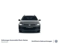 Gebraucht VW Golf VIII Life 150 PS (110 kW) 2025 Grau Kombi