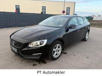 Gebraucht Volvo V60 Kinetic 150 PS (110 kW) 2015 Schwarz Kombi