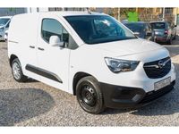 Gebraucht Opel Combo-e Life Edition 75 kW (102 PS) 2020 Jade weiss/arktis weiss Van / Kleinbus