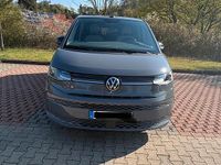 Gebraucht VW T7 Life 150 PS (110 kW) 2024 Grau Van