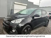 Gebraucht Hyundai i10 Passion 67 PS (49 kW) 2016 Schwarz Kleinwagen