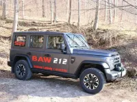 Neu BAW 212 166 PS (122 kW) 2026 Grün SUV