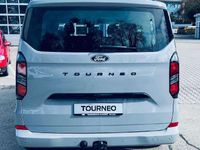 Gebraucht Ford Tourneo Titanium 150 PS (110 kW) 2024 Fancygrau Van / Kleinbus