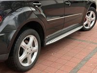 Gebraucht Mercedes ML280 190 PS (139 kW) 2007 Schwarz SUV