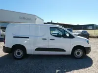 Gebraucht Opel Combo Edition 131 PS (96 kW) 2022 Andere Van / Kleinbus
