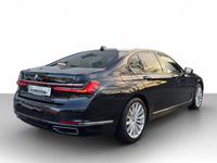 Gebraucht BMW 740 340 PS (250 kW) 2021 Black sapphire metallic Limousine