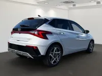 Neu Hyundai i20 Prime 101 PS (74 kW) 2025 Purple (lumen grey / mic) Kleinwagen