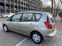 Gebraucht Toyota Corolla Verso 135 PS (99 kW) 2003 Silber Van / Kleinbus