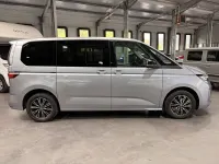 Używany VW Multivan 150 KM (110 kW) 2024 Szary Minivan