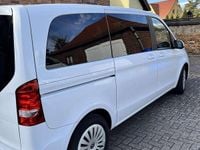 Gebraucht Mercedes V250 190 PS (139 kW) 2019 Weiß Van / Kleinbus