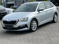 Gebraucht Skoda Scala Style 116 PS (85 kW) 2020 Stribrna brilliant/ brilliants Kleinwagen