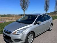 Gebraucht Ford Focus Style 125 PS (91 kW) 2009 Silber Limousine